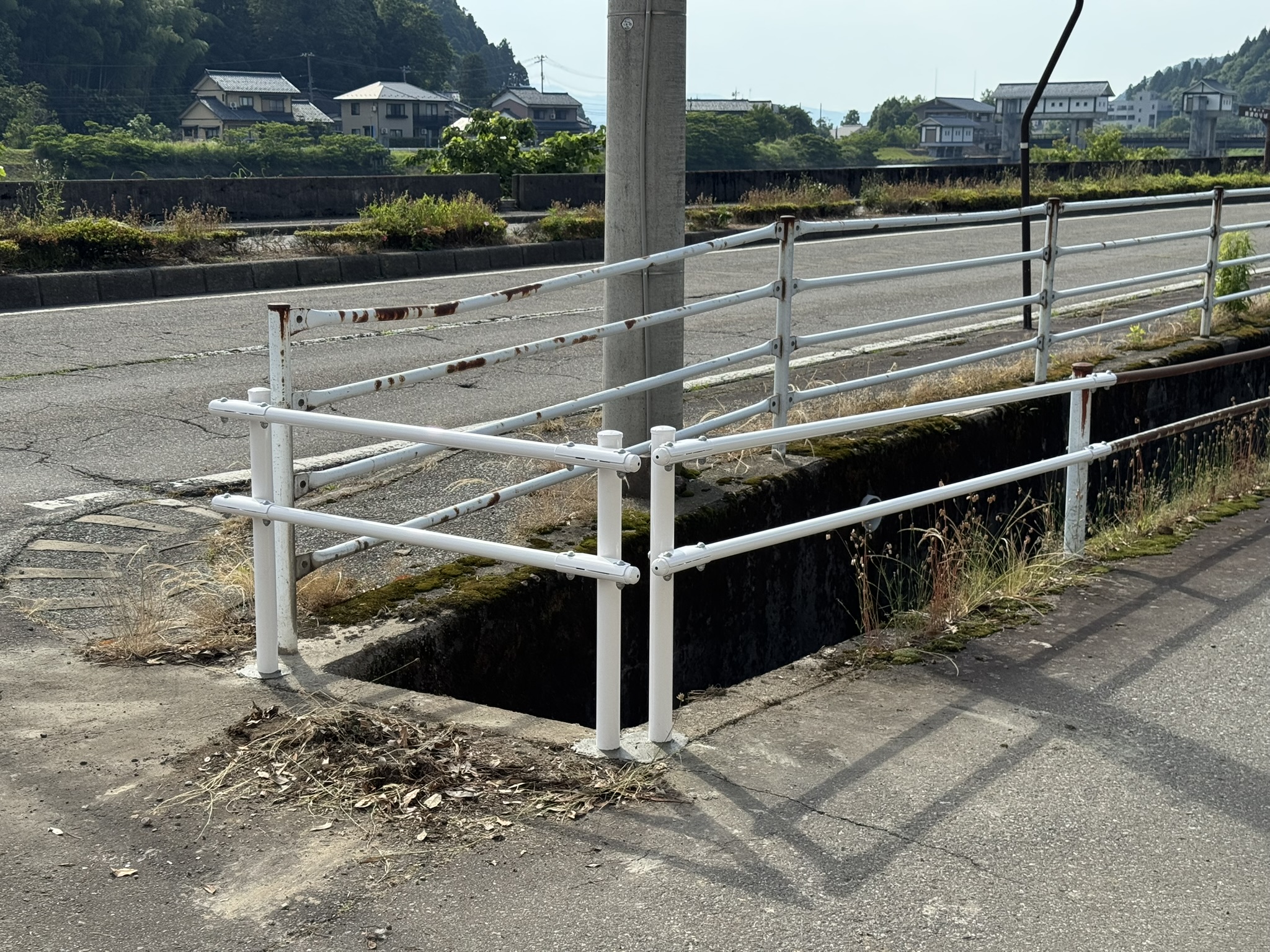 道路ガードパイプ